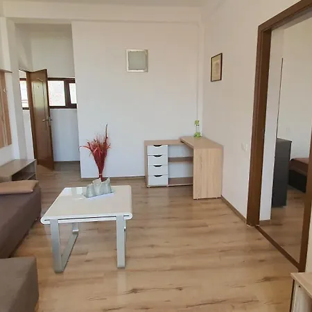 Epic Отель Костинешти