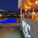 Hotel Epic 3*