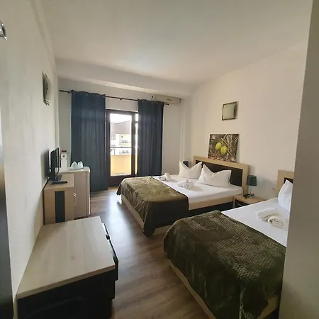 Hotel Epic 3*