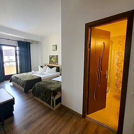 Hotel Epic